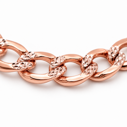 14K Rose Gold Solid Diamond-Cut Cuban Curb Link Chain, close-up of the links