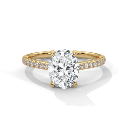 2.00ct Oval center Diamond with side stones