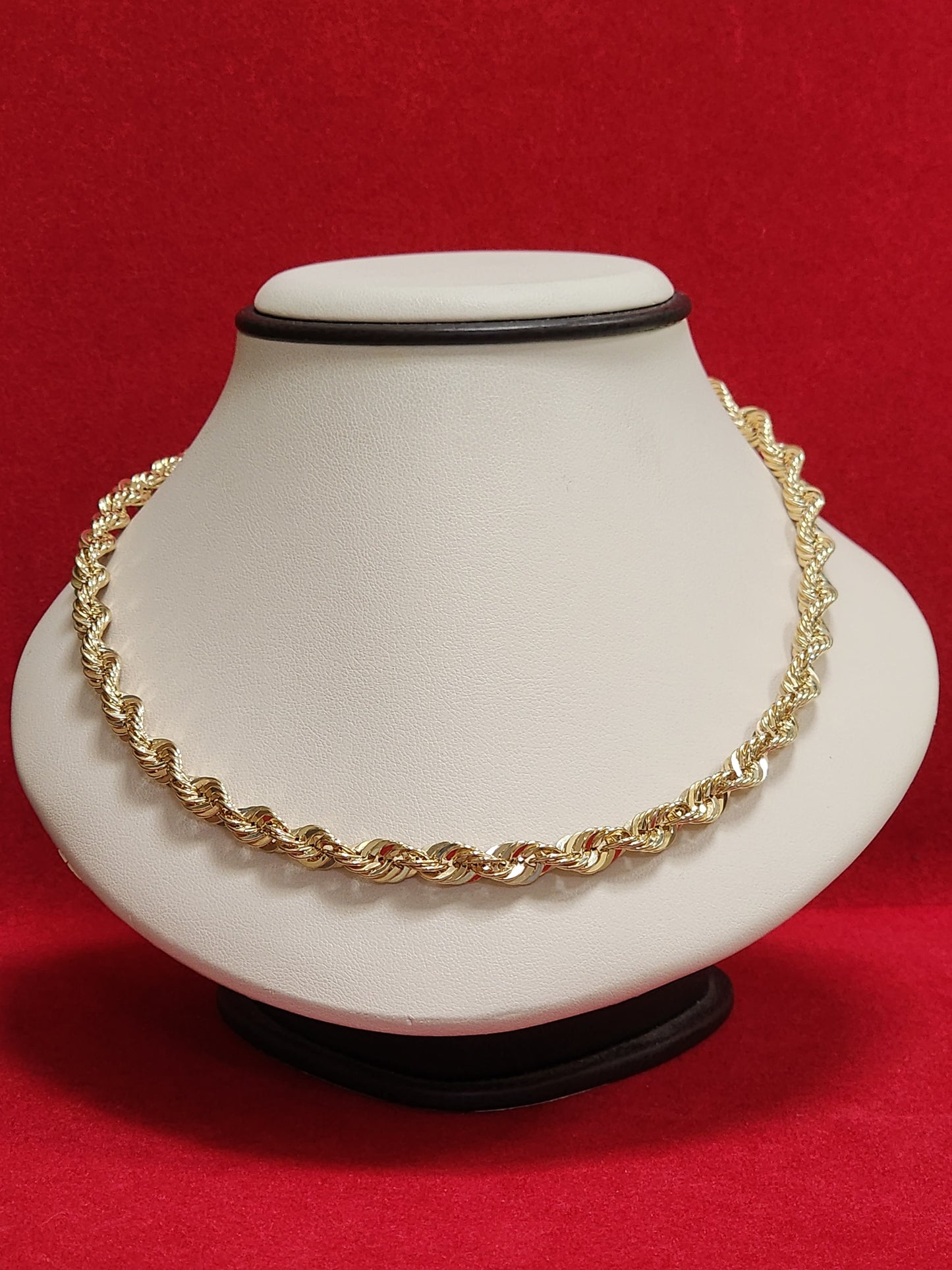 gold rope chain