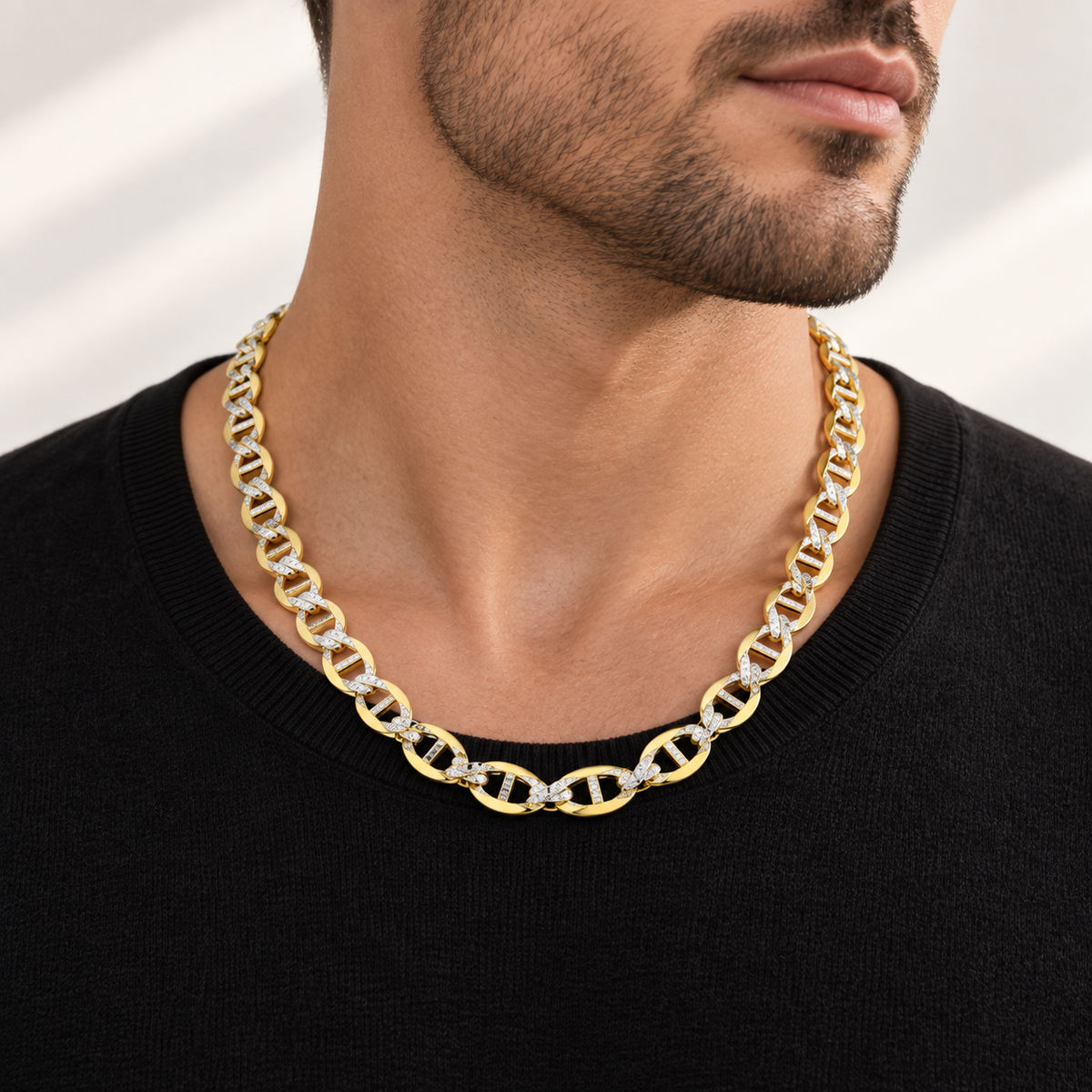 10K Yellow Gold Solid Diamond-Cut Mariner Chain, alternate view