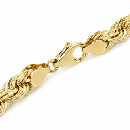 Yellow gold rope bracelet, detail view